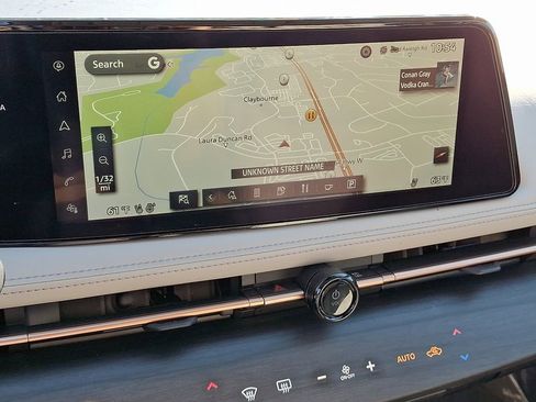 Used 2023 Nissan Ariya ENGAGE image 17