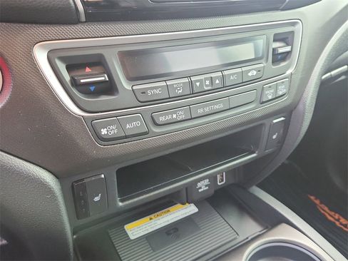 Used 2023 Honda Passport TrailSport image 26