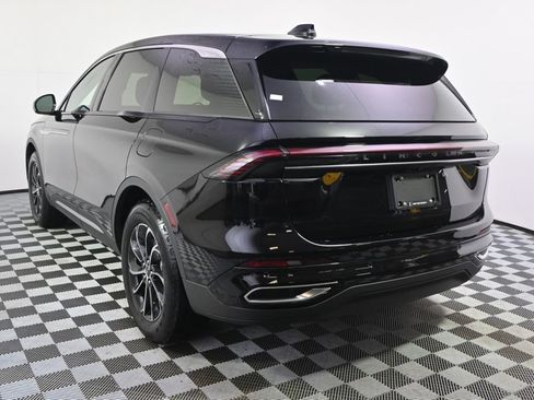 New 2026 Lincoln Nautilus Premier w/ Equipment Group 102A AWD/4WD image 4