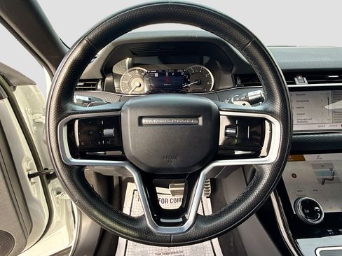 Used 2022 Land Rover Range Rover Evoque R-Dynamic S image 38