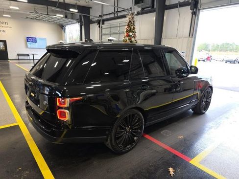 Used 2021 Land Rover Range Rover P525 Westminster Edition image 2