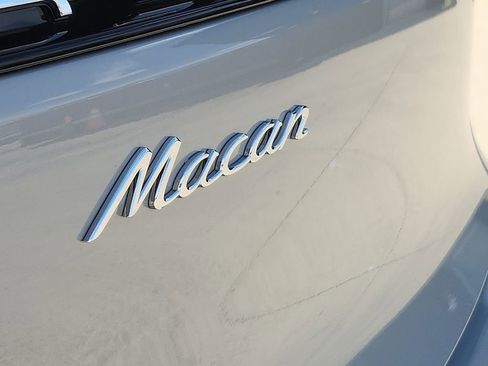 New 2026 Porsche Macan image 26