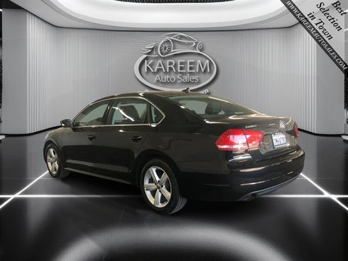 Used 2015 Volkswagen Passat 1.8T Limited Edition FWD image 7
