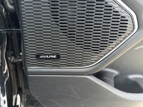 Used 2025 Jeep Grand Cherokee L Summit w/ Obsidian Package image 15