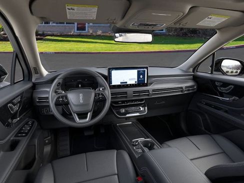 New 2026 Lincoln Corsair Grand Touring image 9