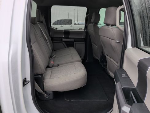 Used 2018 Ford F150 XLT image 13