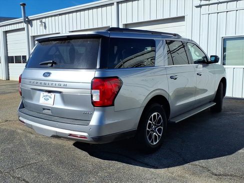 Used 2024 Ford Expedition Max XLT image 5