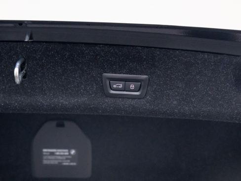 New 2026 BMW 330i xDrive Sedan w/ M Sport Package image 31