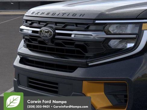 New 2026 Ford Expedition Tremor image 17