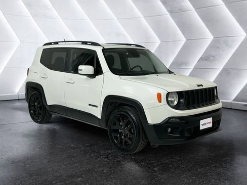 Used 2017 Jeep Renegade Altitude image 1