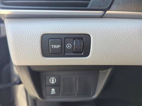 Used 2019 Honda Accord LX image 10