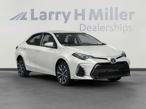 Used 2019 Toyota Corolla SE w/ SE Premium Package image 6