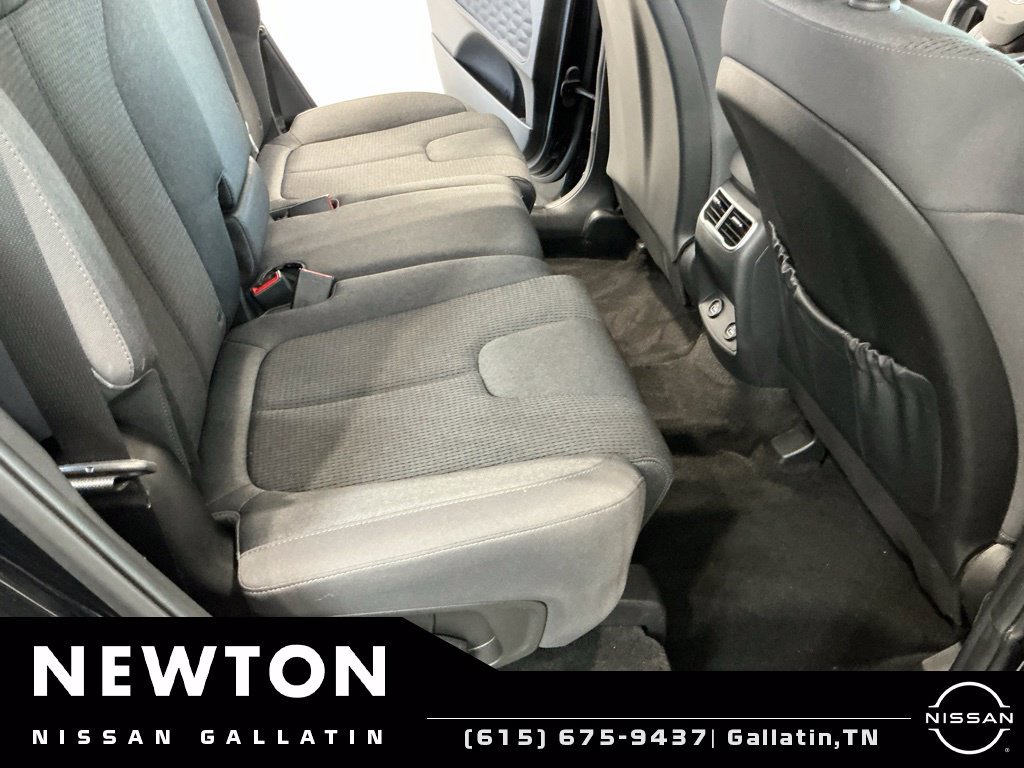 Used 2023 Hyundai Santa Fe SEL w/ Cargo Package FWD image 16