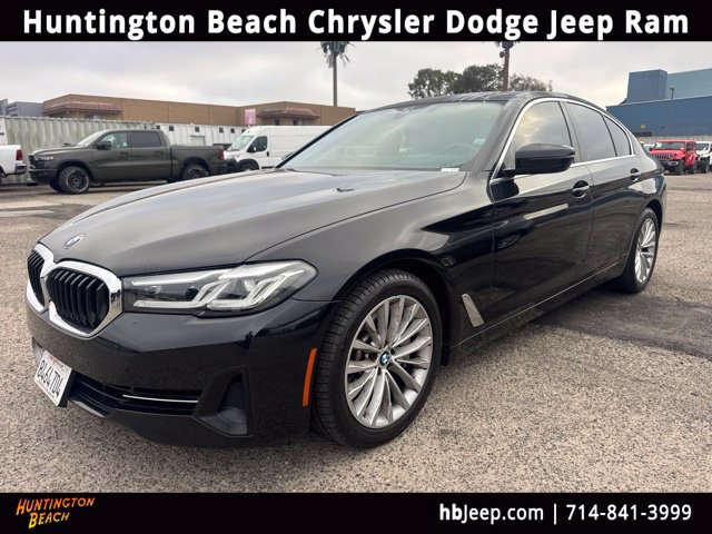 Used 2022 BMW 530i w/ Convenience Package RWD image 1