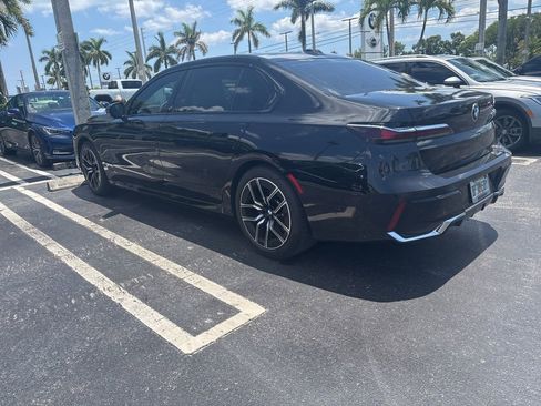 Used 2023 BMW 740i RWD image 7