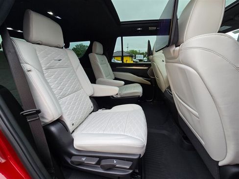 Used 2026 Cadillac Escalade Platinum Sport w/ LPO, ONYX Package AWD/4WD image 30