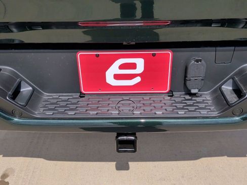 New 2026 RAM 1500 4x4 Crew Cab image 47