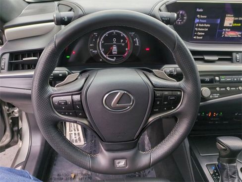 Used 2021 Lexus ES 350 F Sport image 13
