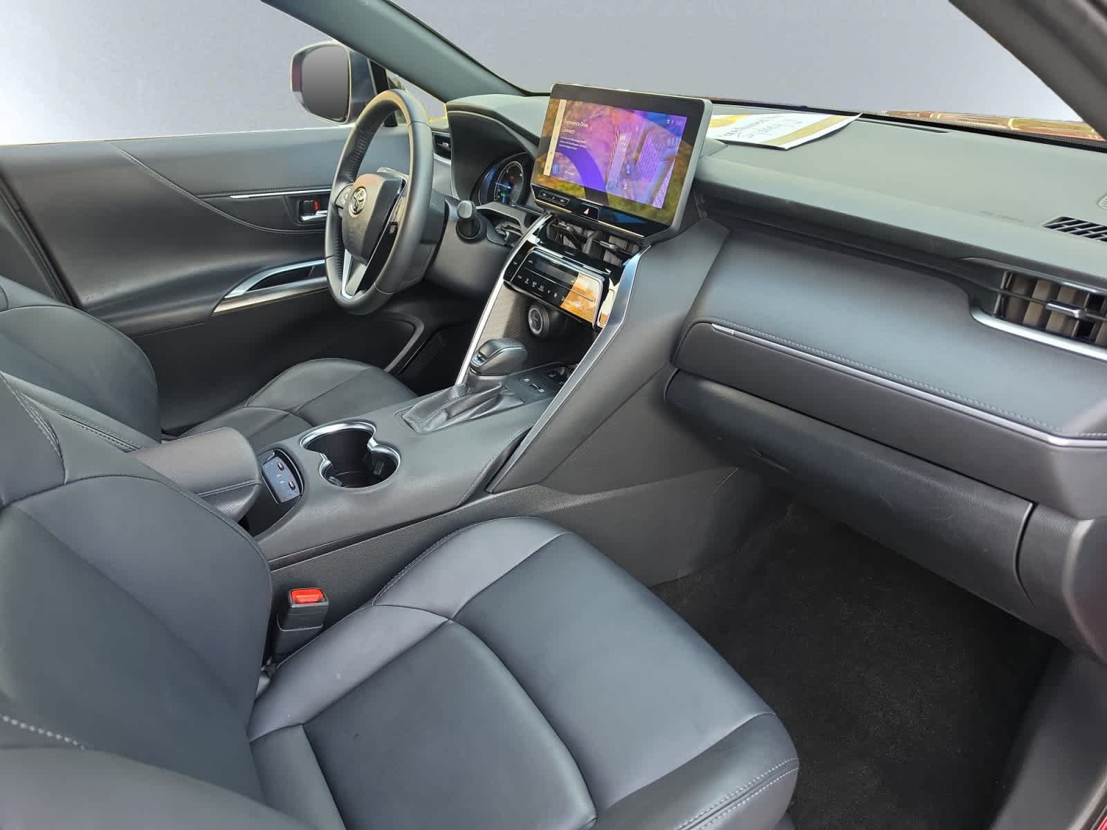 Used 2023 Toyota Venza Nightshade AWD/4WD image 15