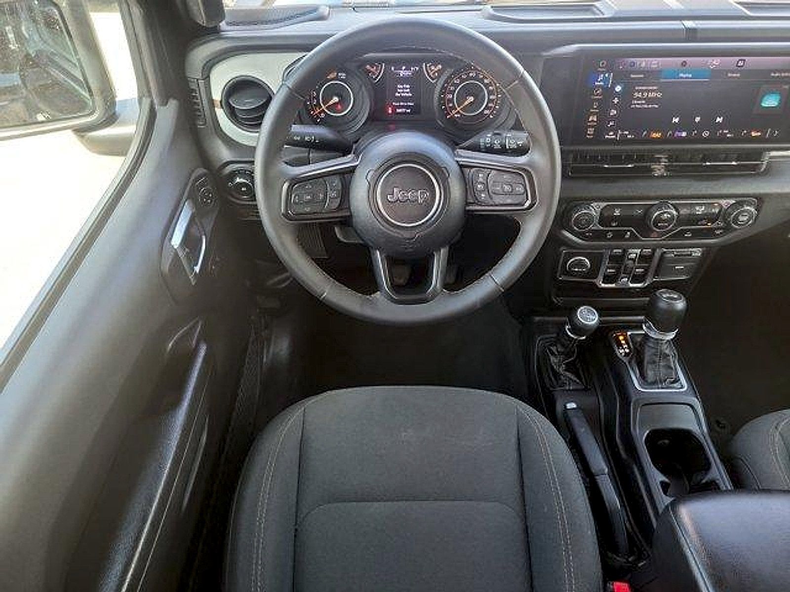Certified 2024 Jeep Wrangler Unlimited Sport AWD/4WD image 12