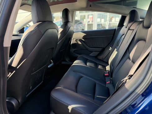 Used 2021 Tesla Model 3 Long Range AWD/4WD image 13