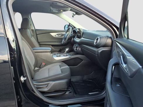 Used 2024 Chevrolet Blazer LT w/ Convenience Package image 10