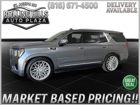 Used 2021 GMC Yukon Denali w/ Denali Premium Package image 1