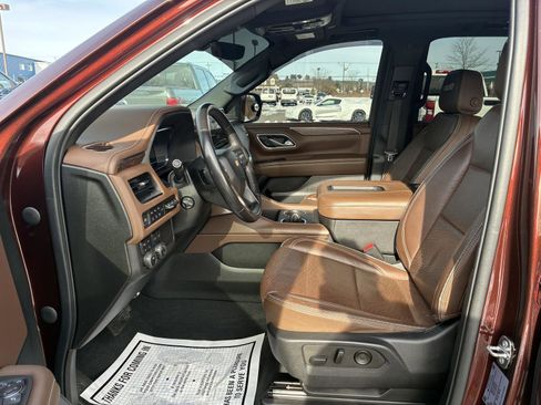 Used 2022 Chevrolet Tahoe High Country image 13