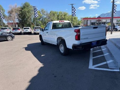 Used 2020 Chevrolet Silverado 1500 W/T RWD image 7