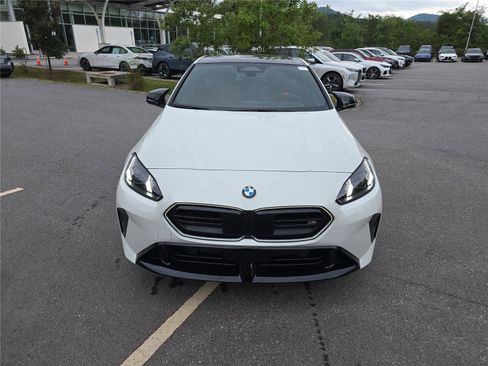 New 2026 BMW M235i xDrive w/ M Performance Package image 9