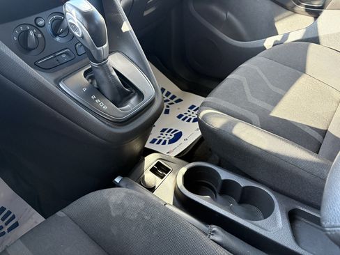 Used 2016 Ford Transit Connect XLT FWD image 13