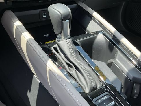 Certified 2024 Honda Accord Touring image 43