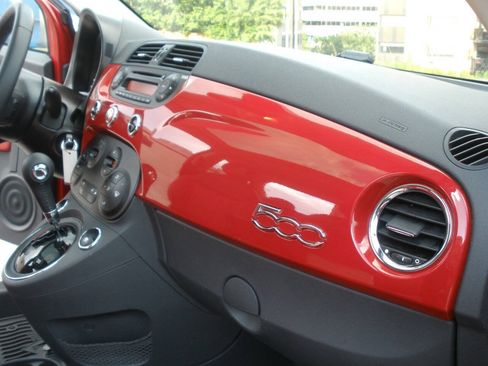 Used 2012 FIAT 500 Lounge w/ Luxury Leather Pkg FWD image 31