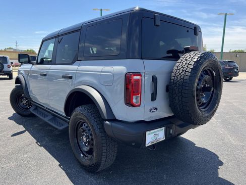 New 2026 Ford Bronco Big Bend w/ Black Diamond Package AWD/4WD image 9