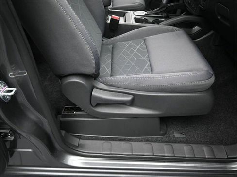 New 2026 Nissan Frontier SV image 37