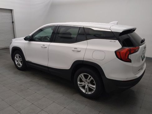 Used 2018 GMC Terrain SLE FWD image 3