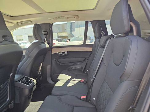 New 2026 Volvo XC90 B6 Core AWD/4WD image 17