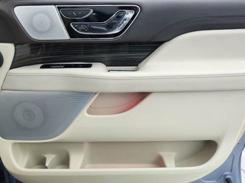 Used 2024 Lincoln Navigator L Black Label image 23