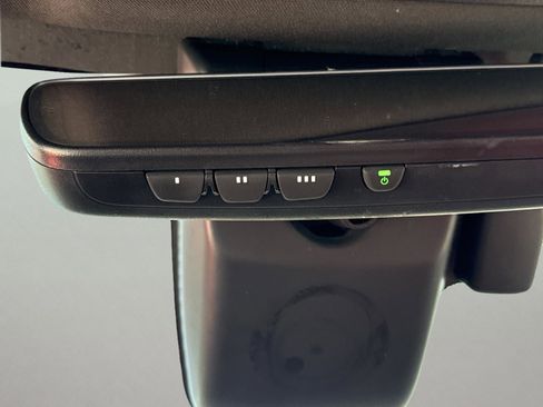 Used 2023 Lexus IS 350 F Sport w/ Navigation Package image 17