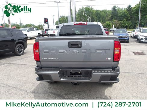 Used 2022 Chevrolet Colorado W/T w/ Custom Special Edition AWD/4WD image 6