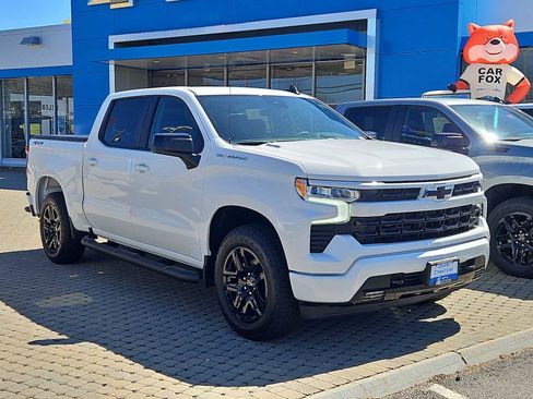 New 2026 Chevrolet Silverado 1500 RST w/ RST Select Package AWD/4WD image 2