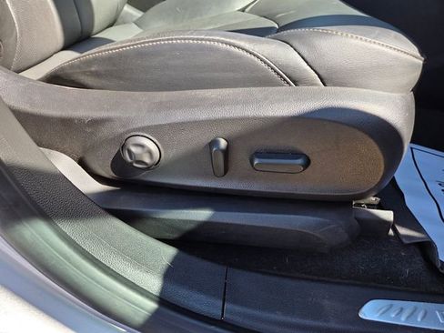 Used 2017 Buick Envision Premium w/ Driver Confidence Package image 36