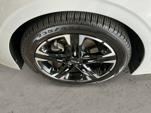 Used 2022 Kia K5 GT-Line w/ GT-Line FWD Premium Package image 9