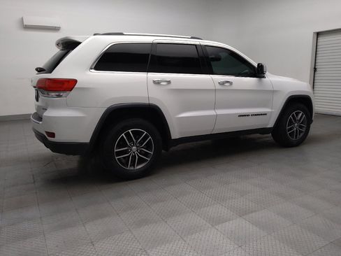 Used 2018 Jeep Grand Cherokee Limited image 10