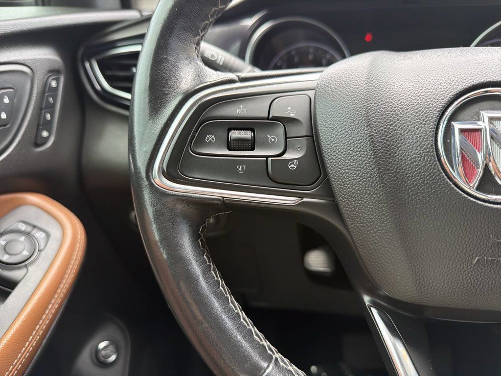 Used 2020 Buick Encore GX Essence FWD image 26