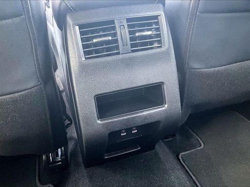 Used 2025 Mitsubishi Outlander SE AWD/4WD image 33