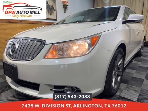 Used 2010 Buick LaCrosse CXL image 1