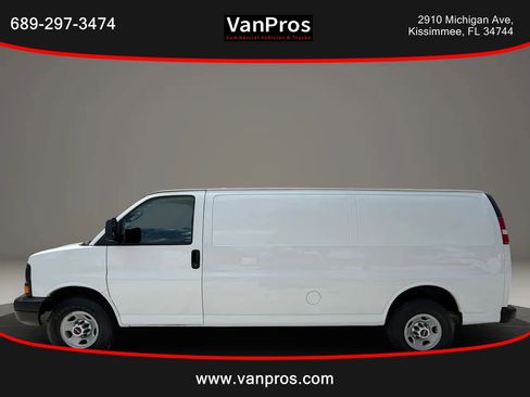 Used 2016 GMC Savana 2500 Extended RWD image 2