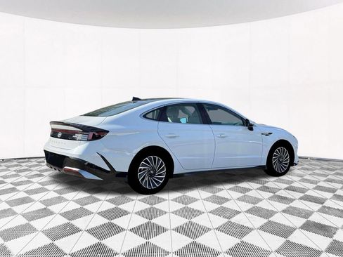 New 2026 Hyundai Sonata SEL FWD image 13