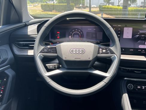 Used 2026 Audi Q5 Premium AWD/4WD image 18